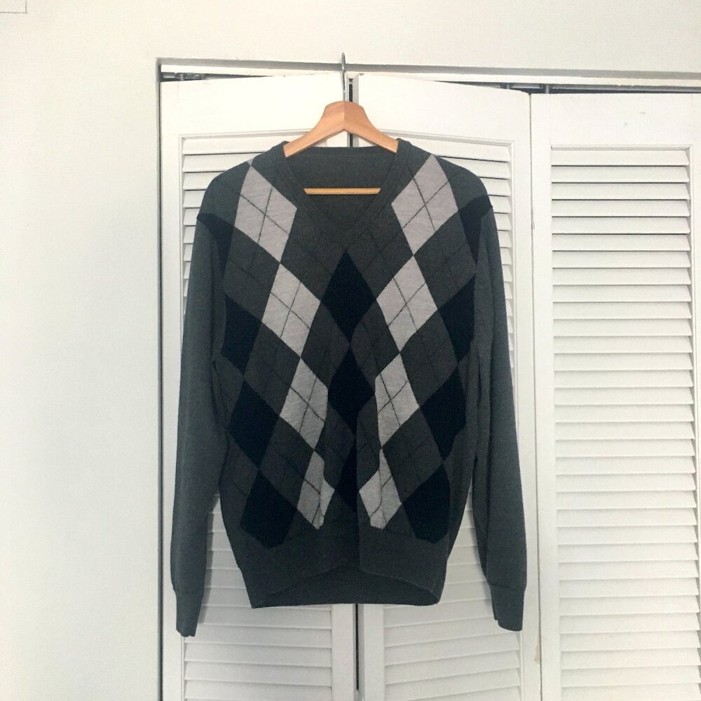 Dark Grey Argyle Sweater (Size M)